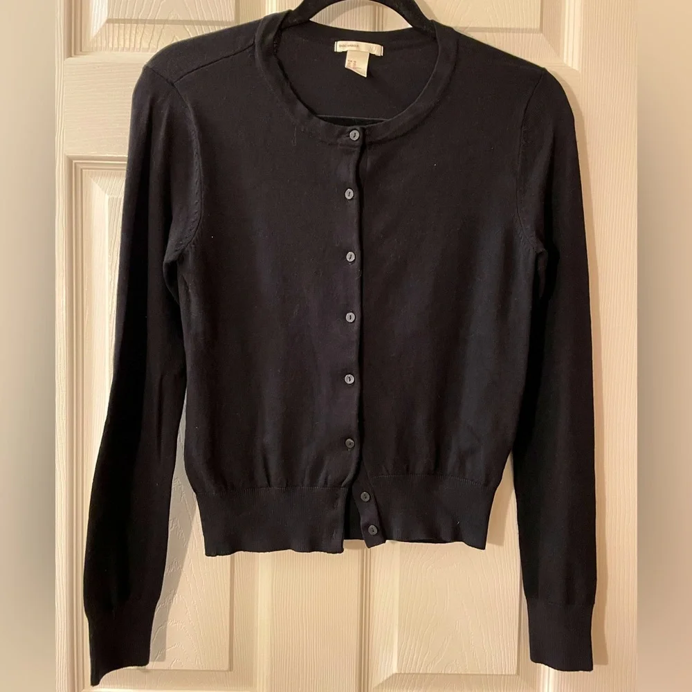 H&M Basic Crew Neck Cardigan Sweater Knit Long Sleeve Classic Black